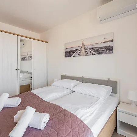 Horyzont -baltycka 22- Blisko Morza, Parking, Sniadanie!!! Kołobrzeg